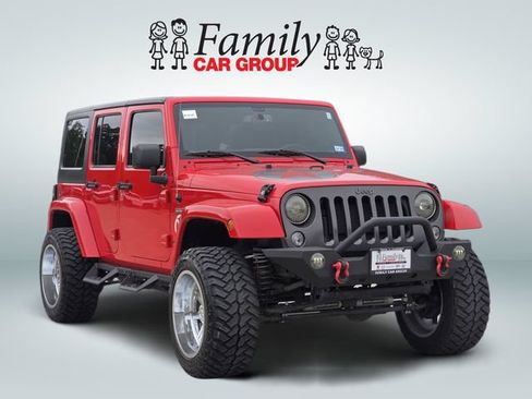 Used 2017 Jeep Wrangler Unlimited Sport AWD/4WD image 2
