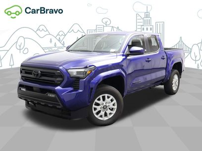Used 2025 Toyota Tacoma SR5