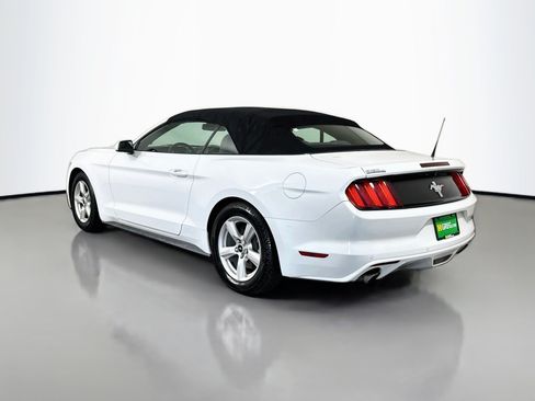 Used 2017 Ford Mustang Convertible RWD image 7