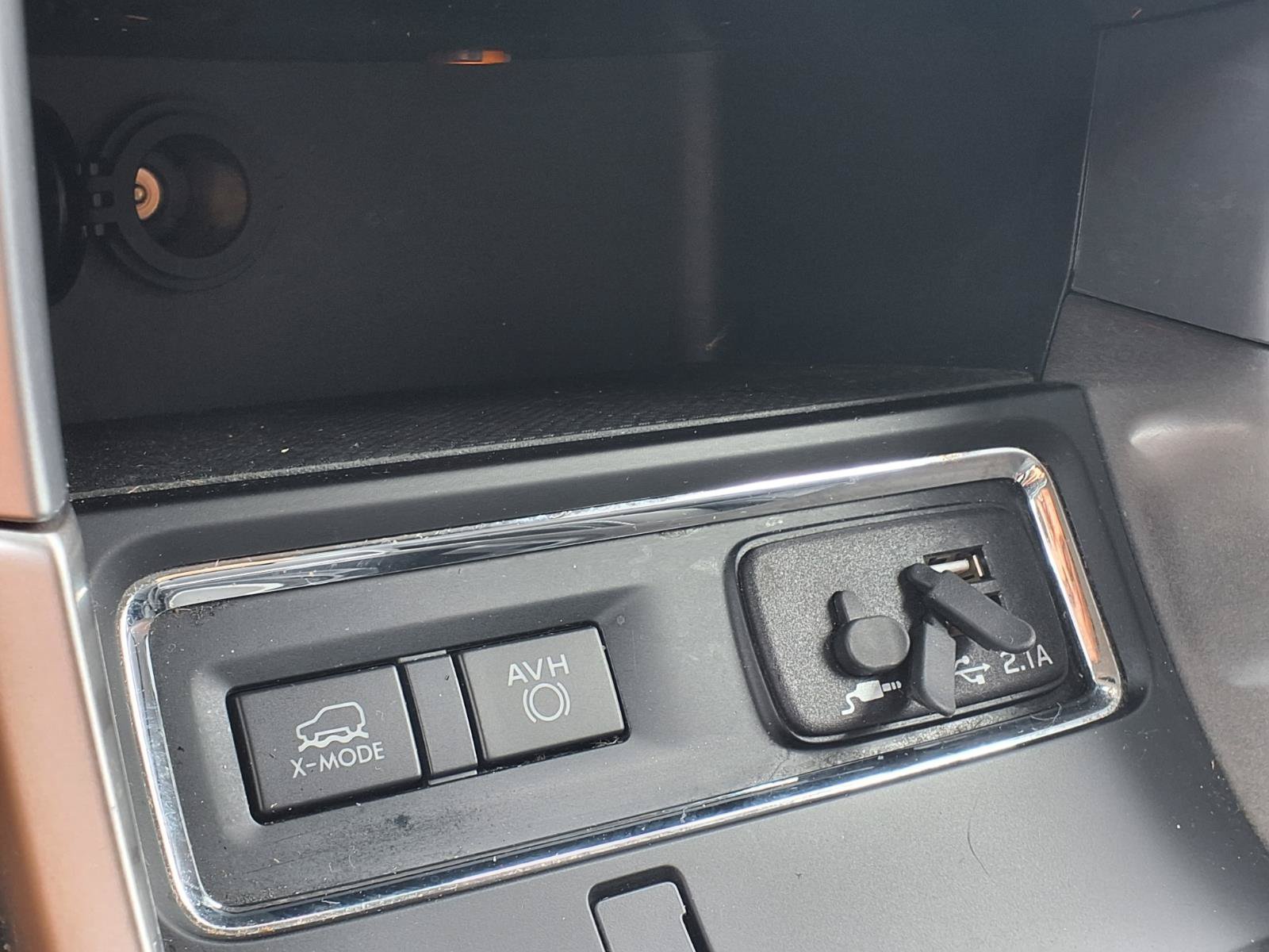 Used 2019 Subaru Ascent Premium w/ Popular Package #2 AWD/4WD image 24