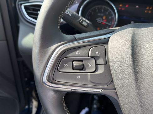 Used 2022 Buick Encore GX Preferred w/ Cold Weather Comfort Package image 10