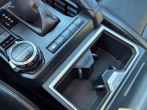 Used 2025 Toyota 4Runner Limited image 27