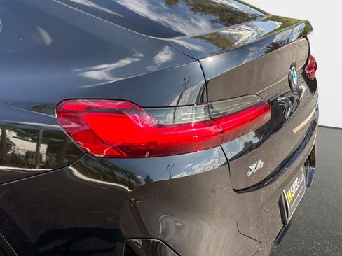 Used 2023 BMW X4 M40i image 15