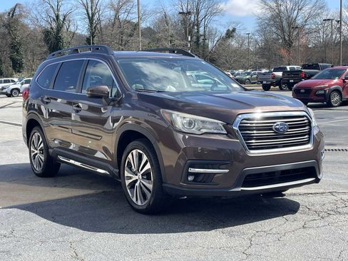 Used 2019 Subaru Ascent Limited image 5