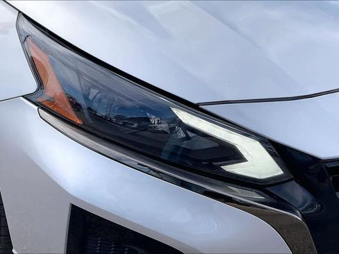 Used 2024 Nissan Altima 2.5 SR image 26