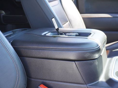 Used 2020 GMC Sierra 1500 AT4 w/ Off-Road Performance Package image 20