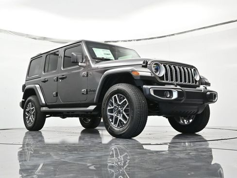 New 2026 Jeep Wrangler Unlimited Sahara AWD/4WD image 19