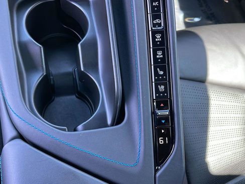 Used 2025 Chevrolet Corvette Z06 w/ Z07 Performance Package RWD image 22