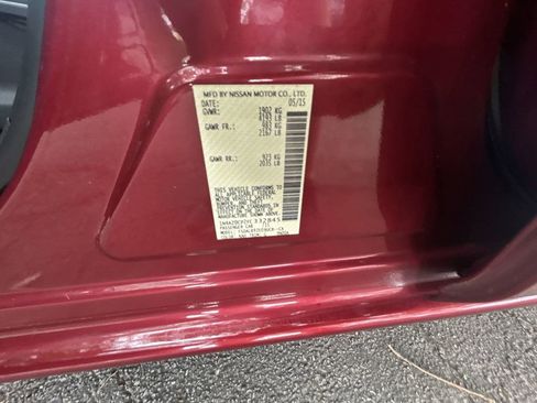 Used 2015 Nissan Leaf S w/ Charge Package FWD image 23