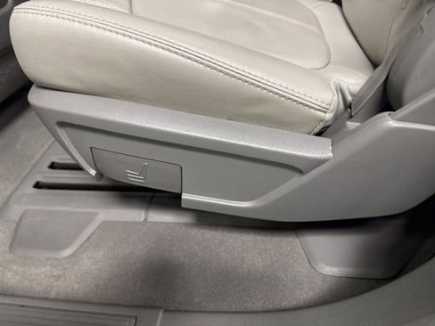 Used 2017 GMC Acadia Limited SLT image 19