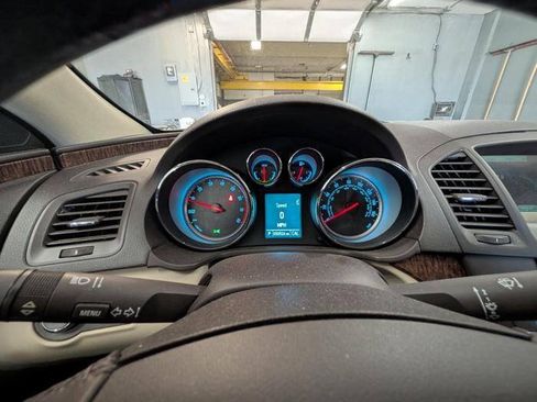 Used 2012 Buick Regal Leather FWD image 33