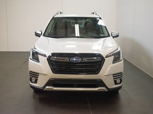 Certified 2023 Subaru Forester Touring w/ Popular Package #2 AWD/4WD image 2