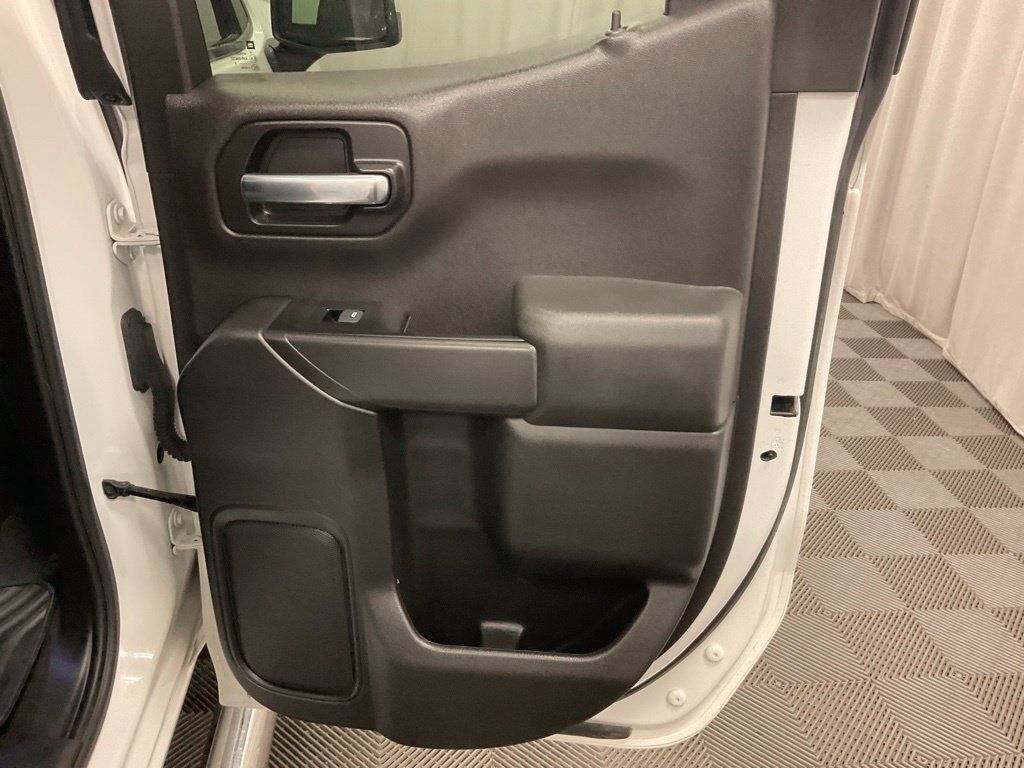 Used 2019 Chevrolet Silverado 1500 LT w/ All-Star Edition AWD/4WD image 25