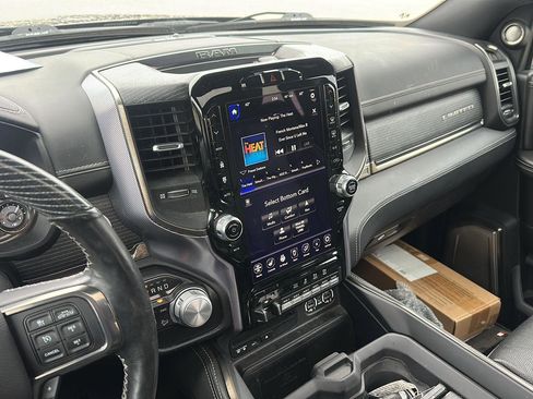 Used 2019 RAM 2500 Limited image 16