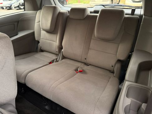 Used 2012 Honda Odyssey EX image 23