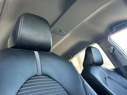 Used 2024 Toyota Camry SE FWD image 19