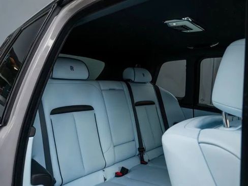 Used 2026 Rolls-Royce Cullinan image 22