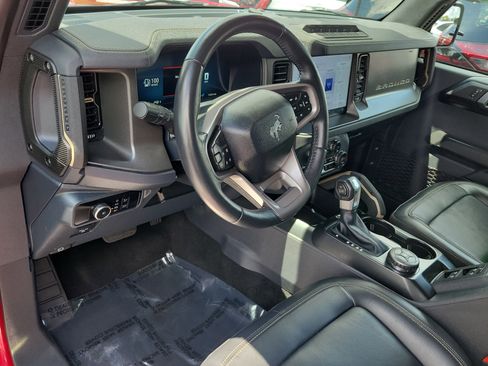 Certified 2025 Ford Bronco Badlands AWD/4WD image 21