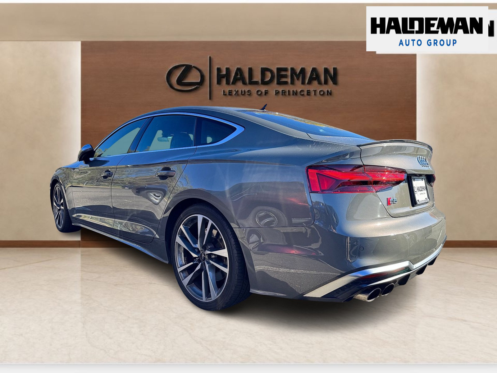 Used 2023 Audi S5 Premium Plus AWD/4WD image 3