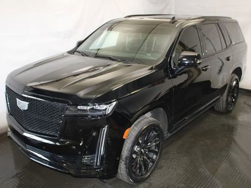 Certified 2024 Cadillac Escalade Sport Platinum w/ LPO, ONYX Package AWD/4WD image 1