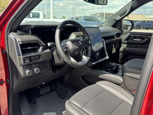 Used 2026 GMC Yukon Elevation image 6