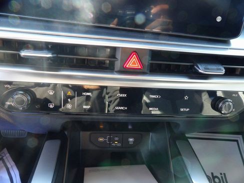 New 2026 Kia Sorento LX image 20