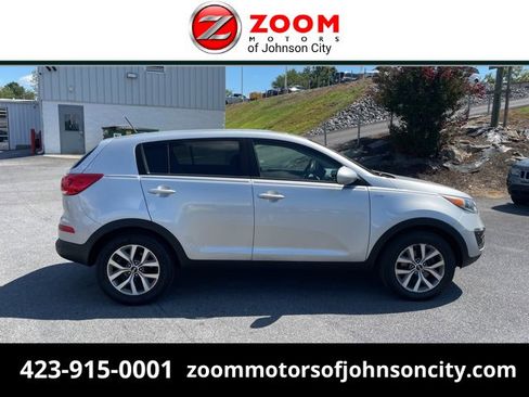 Used 2016 Kia Sportage LX image 1