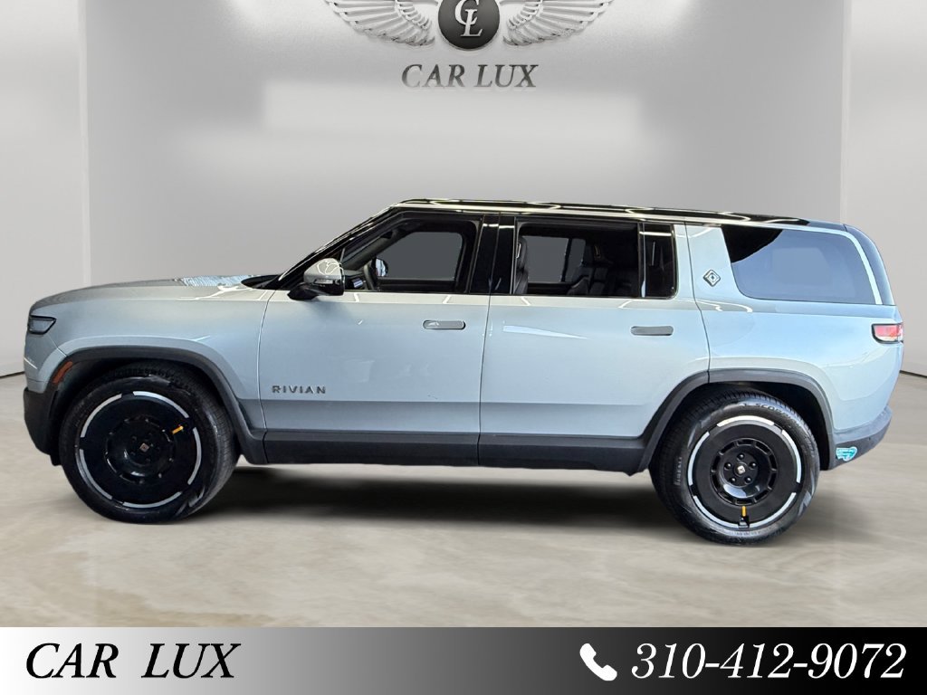 Used 2025 Rivian R1S Adventure Dual AWD/4WD image 2