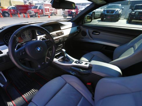 Used 2013 BMW 335i Convertible RWD image 5