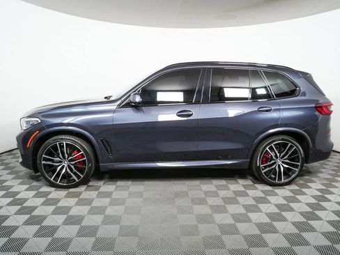 Used 2021 BMW X5 sDrive40i w/ M Sport Package image 2