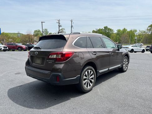 Used 2019 Subaru Outback 3.6R Touring w/ Popular Package #3A image 5