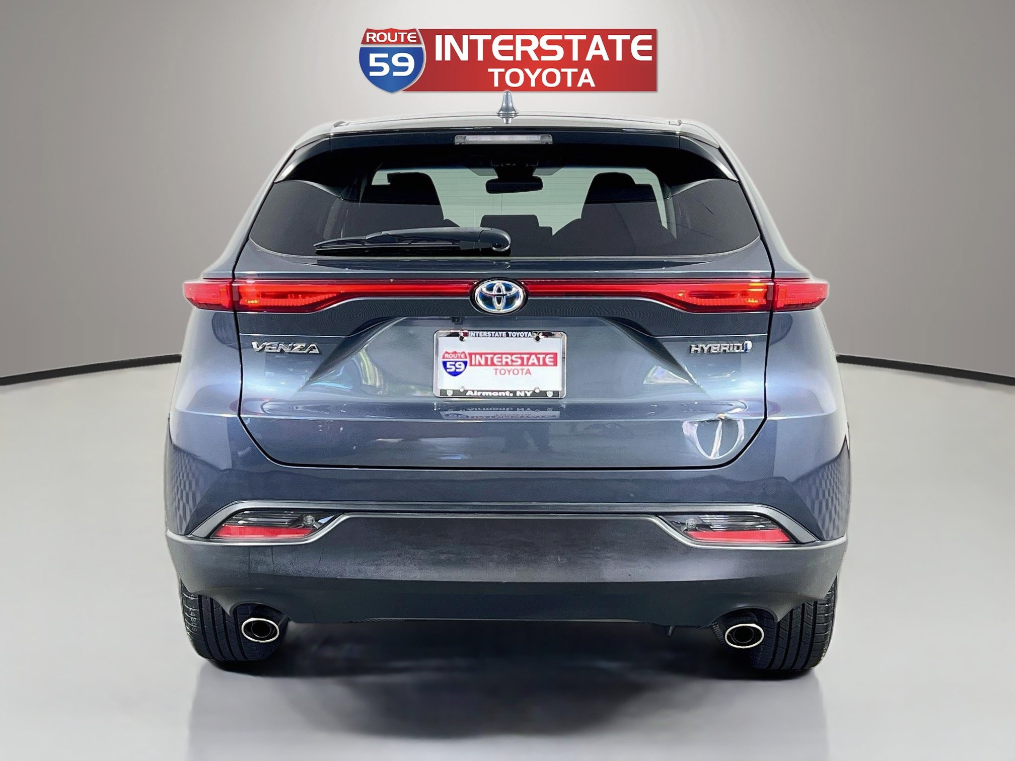 Certified 2021 Toyota Venza LE AWD/4WD image 6