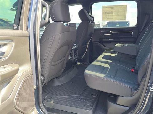 New 2026 RAM 1500 4x4 Crew Cab image 4