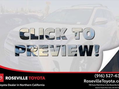 Certified 2017 Toyota Highlander Limited Platinum