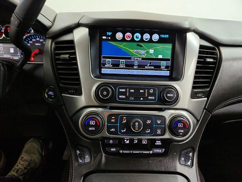 Used 2018 Chevrolet Tahoe Premier AWD/4WD image 21