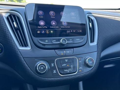 Used 2023 Chevrolet Malibu LS image 22