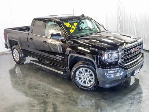 Used 2018 GMC Sierra 1500 SLE w/ SLE Value Package image 6