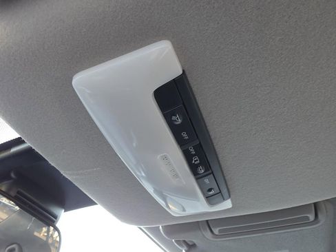 New 2025 Nissan Versa SV w/ Trunk Package image 21