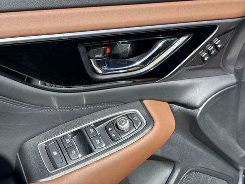 Used 2025 Subaru Outback Touring image 17