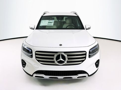 New 2026 Mercedes-Benz GLB 250 image 2