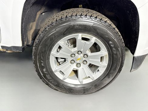 Used 2022 Chevrolet Colorado LT w/ Fleet Safety Package image 31