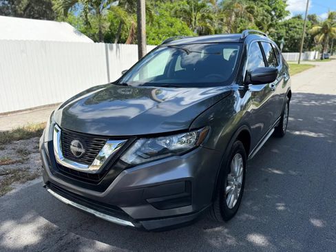 Used 2019 Nissan Rogue SV FWD image 5