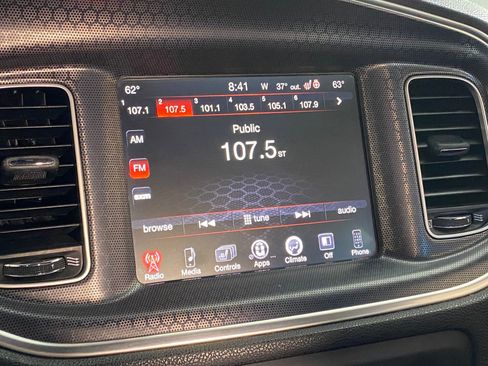 Used 2015 Dodge Charger SXT w/ AWD Plus Group image 25