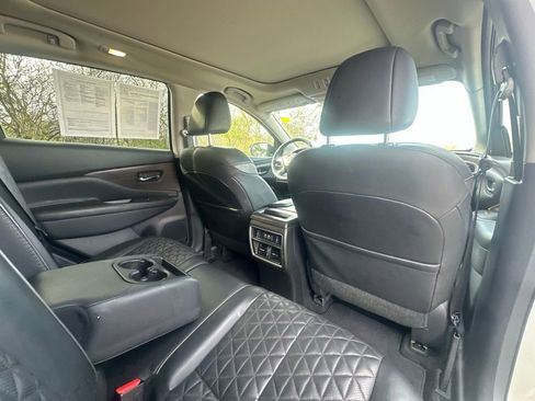 Used 2020 Nissan Murano Platinum w/ Cargo Package image 16