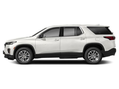 Used 2023 Chevrolet Traverse RS w/ LPO, Floor Liner Package AWD/4WD image 3