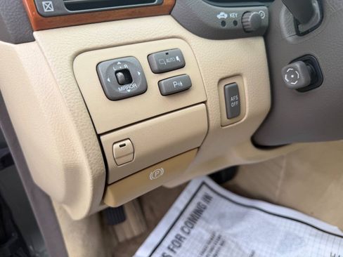 Used 2005 Lexus LS 430 RWD image 21