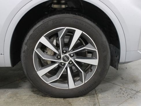 Used 2024 Audi Q5 2.0T Premium Plus AWD/4WD image 12