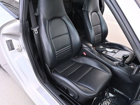 Used 2002 Porsche 911 GT3 RS image 18