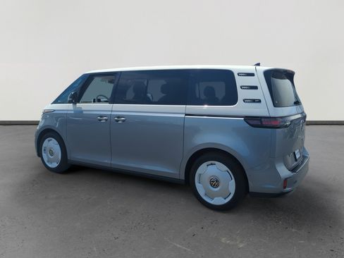 New 2025 Volkswagen ID. Buzz 1st Edition image 3