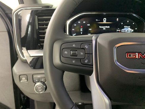 New 2026 GMC Sierra 1500 SLE image 16